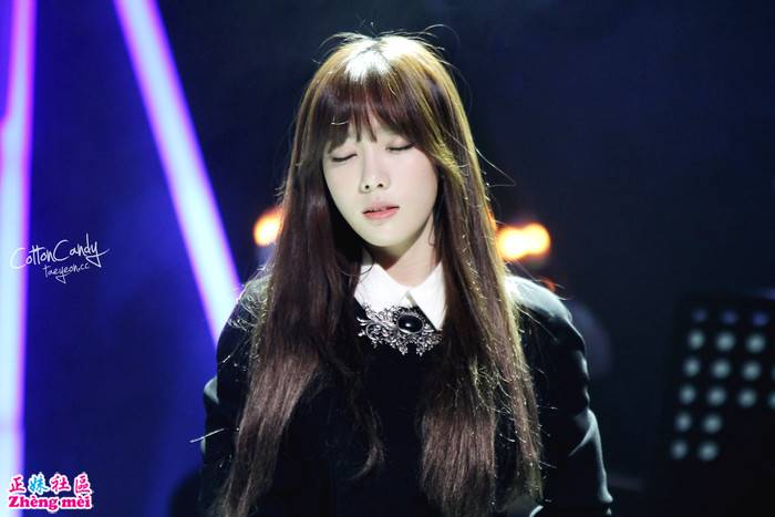 2015mama_best_female_artist_taeyeon_38.jpg