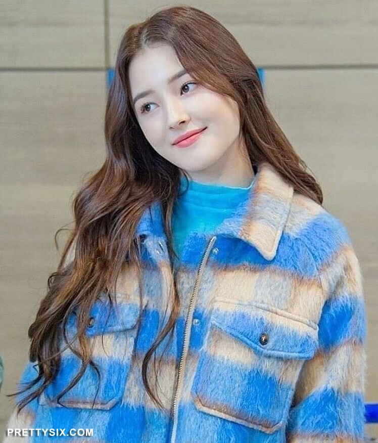 nancy.momoland_1236539376857309356993641696621922772801614n.jpg