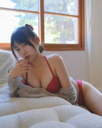 巨乳妹 LING CHEN