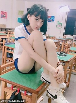 正妹李優URIKO 運動衫都變成緊身衫