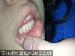 【真实MJ】把高中小嫩妹搞晕，躺在床上鼾声如雷，玩弄青春胴体和粉嫩鲍鱼，尿道口阴道 ...