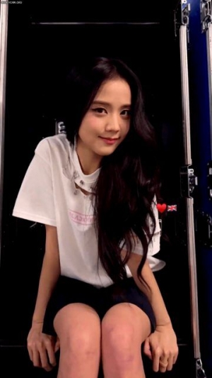 BLACKPINK JISOO