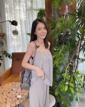 美女王盈