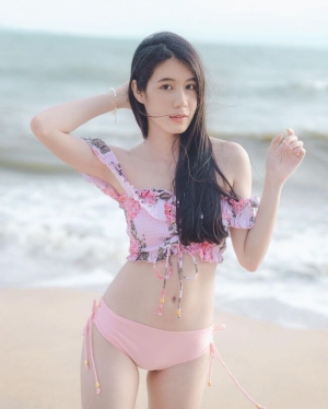 长发美女